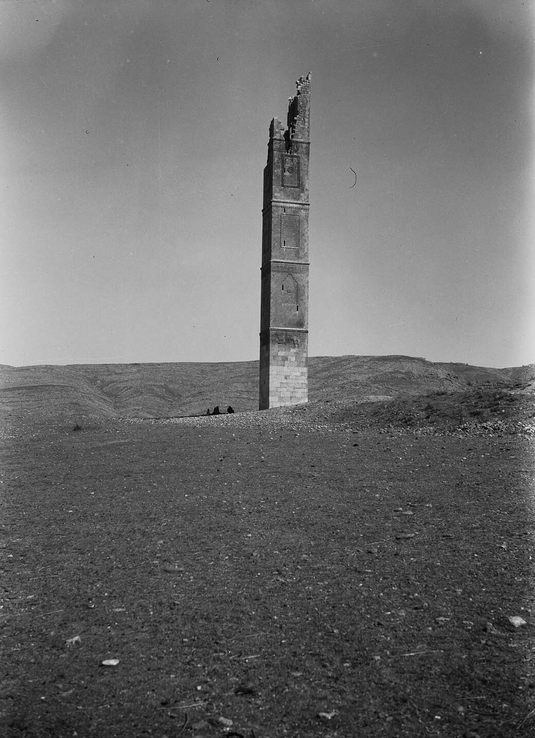 Kırık Minare, n.d.