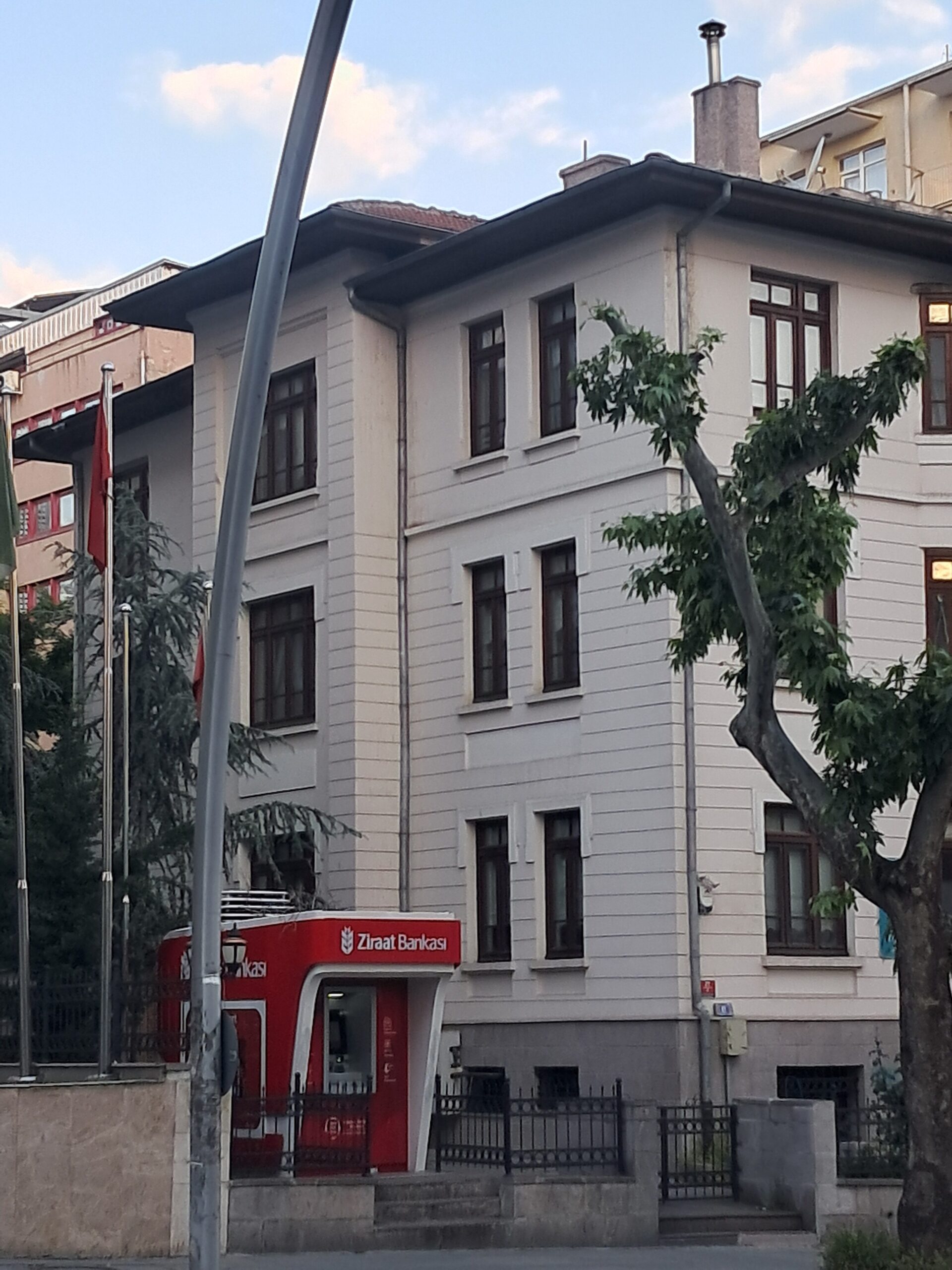 Kızılay Elektrik Etüd İdaresi Binası
