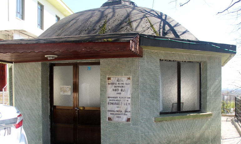 Konuralp Türbesi