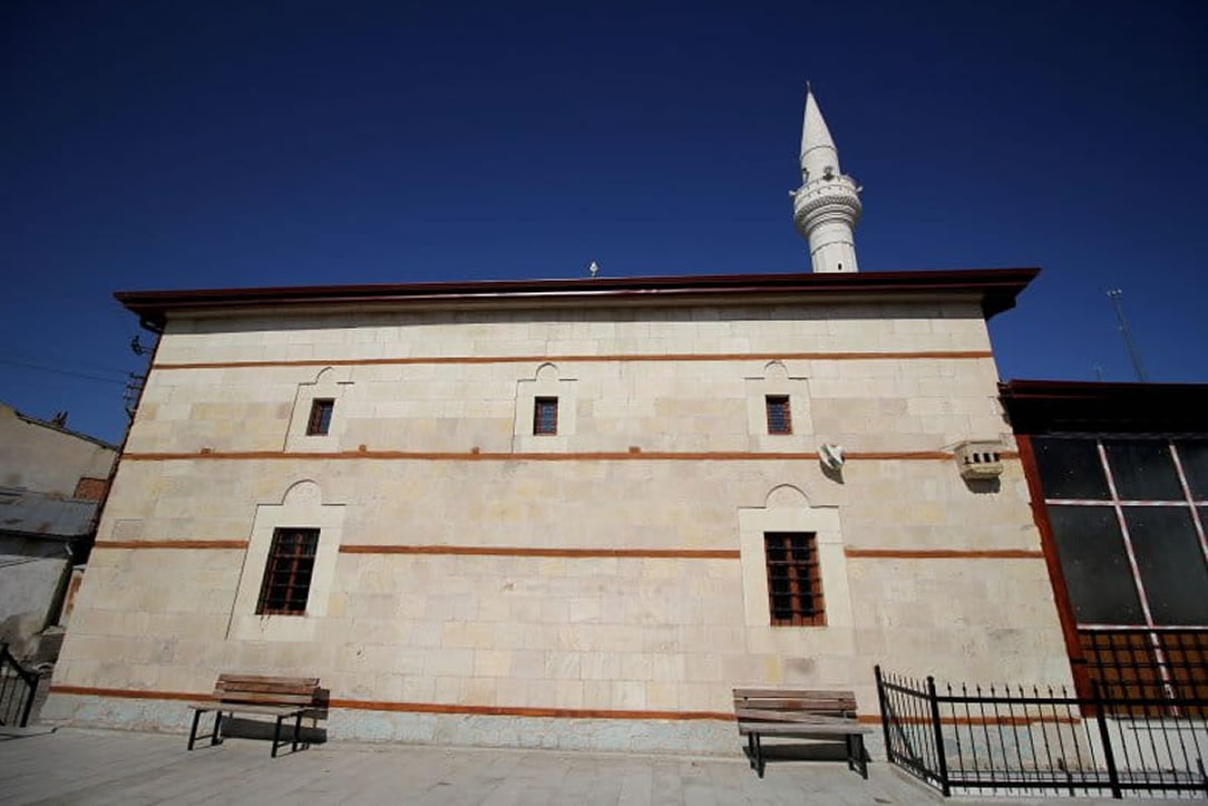 Bayburt Konursu Köyü Ulu Camii Kuş Evi