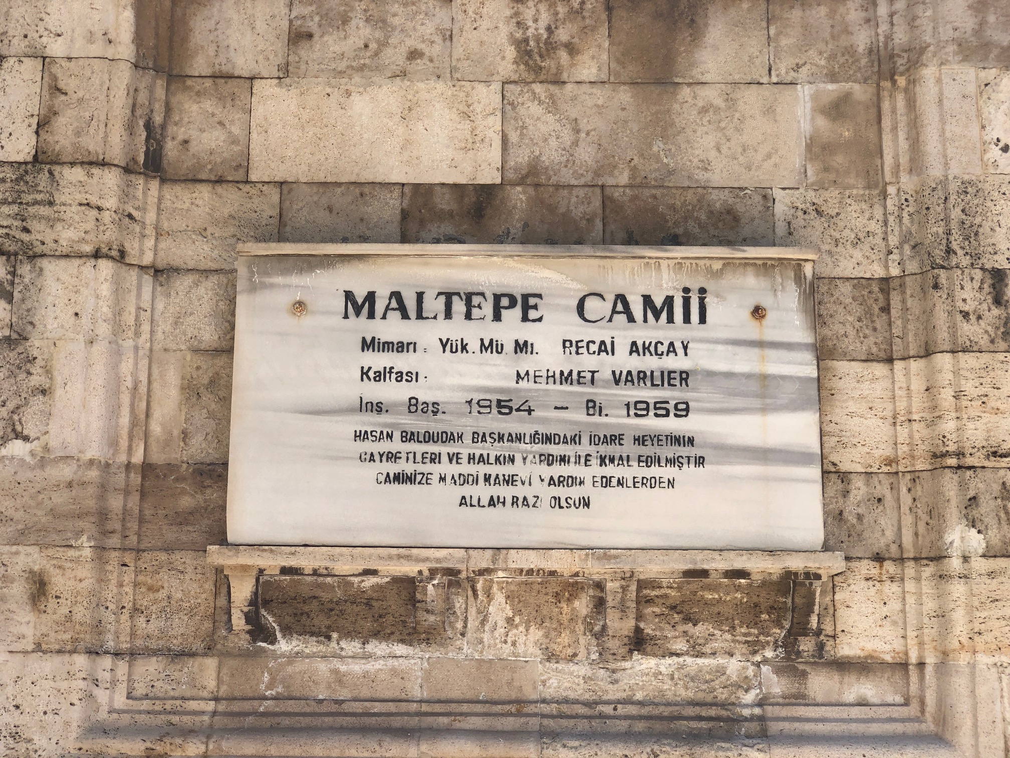 Maltepe Camii İnşa Yazısı