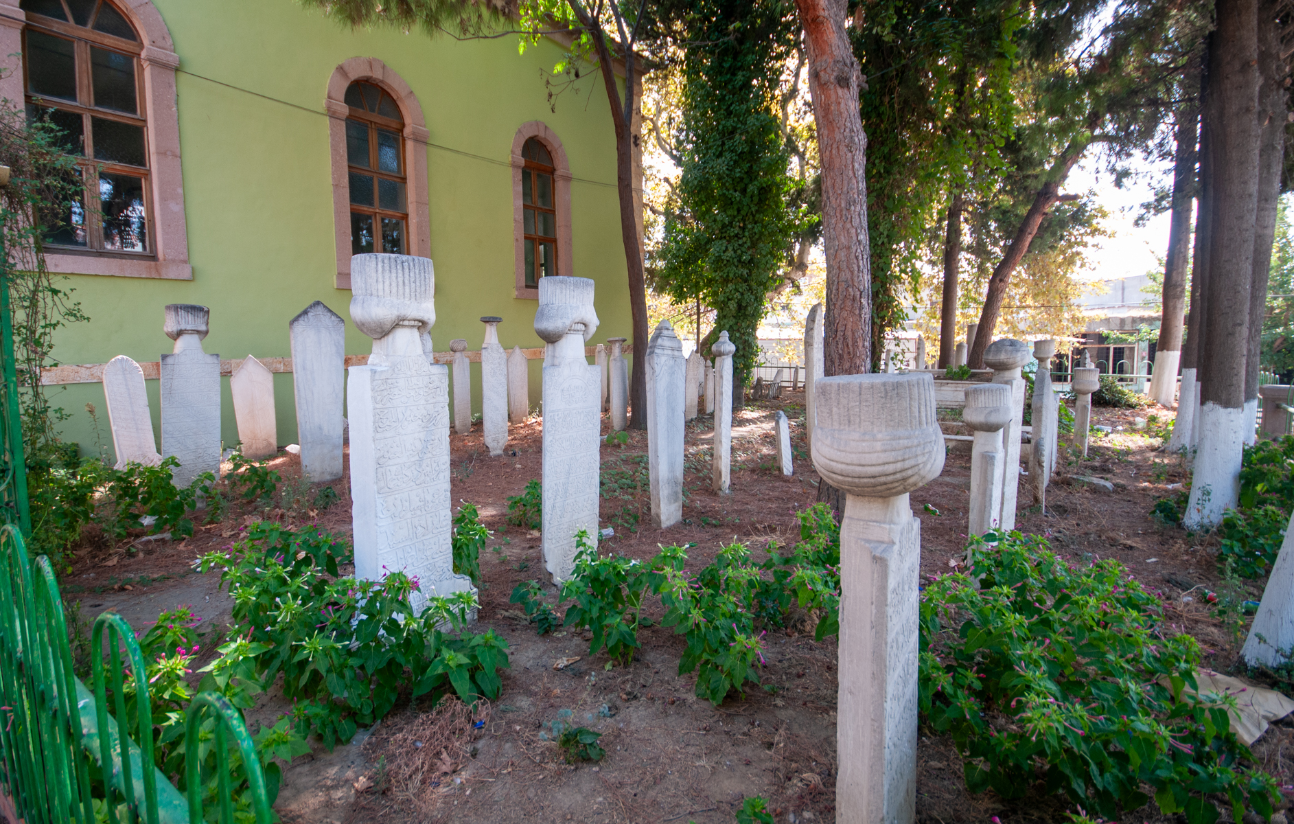 Hazire, Ağa Cami, Edremit