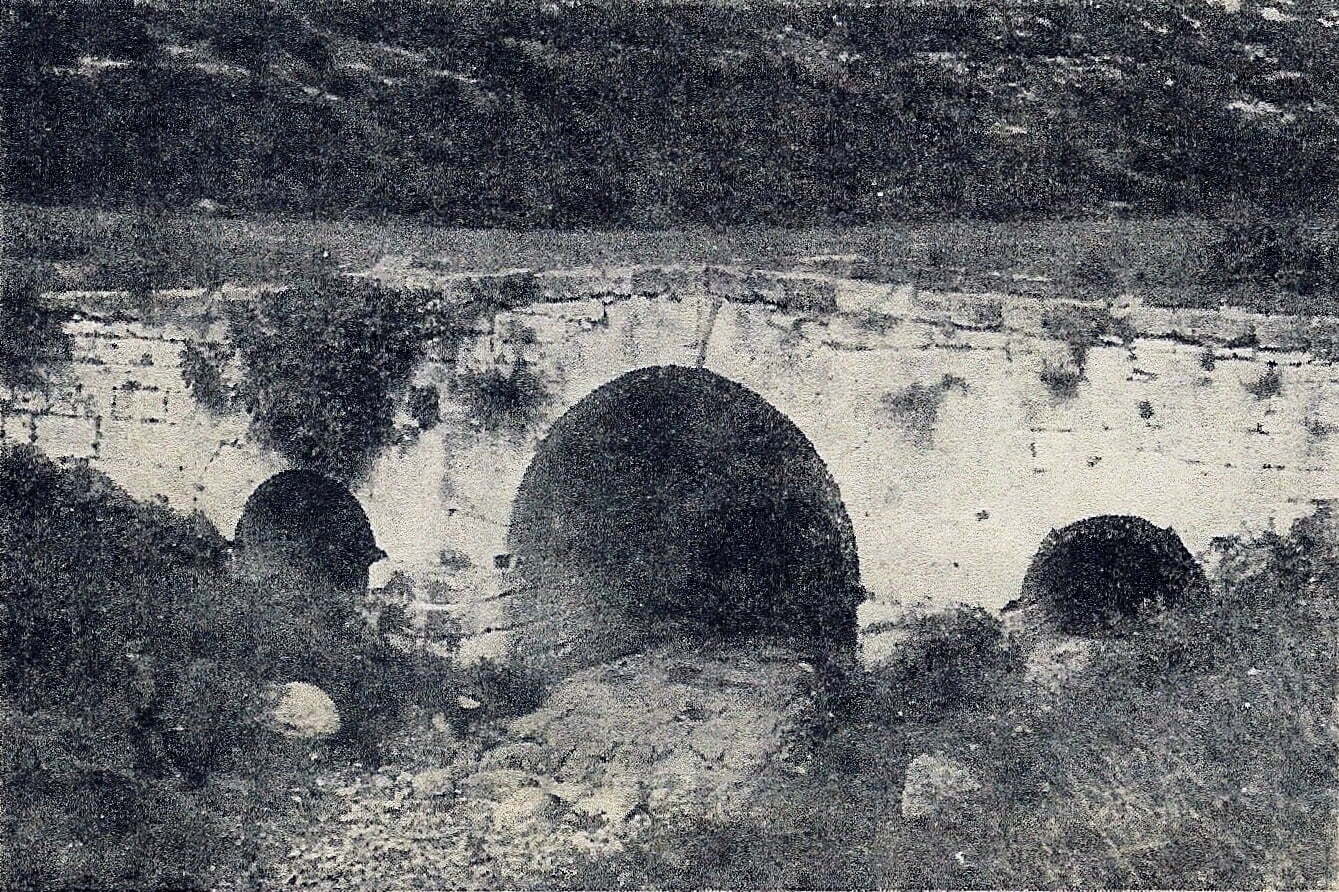 Menekşe Deresi Köprüsü