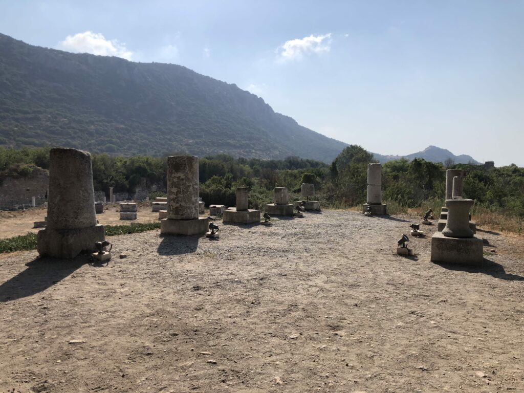 Mil Taşları, Efes