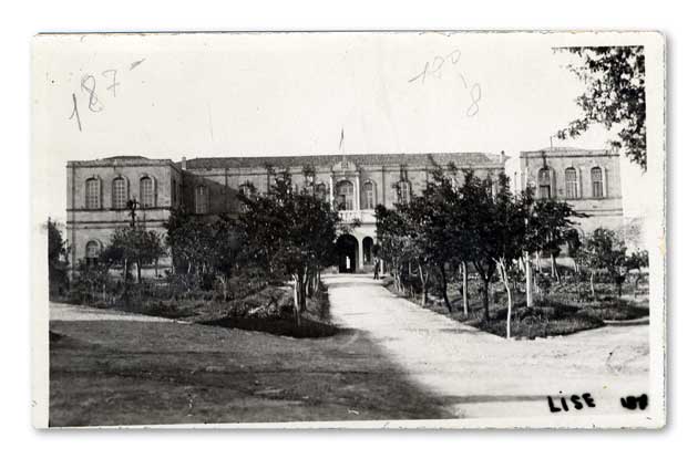 Taş Mektep
