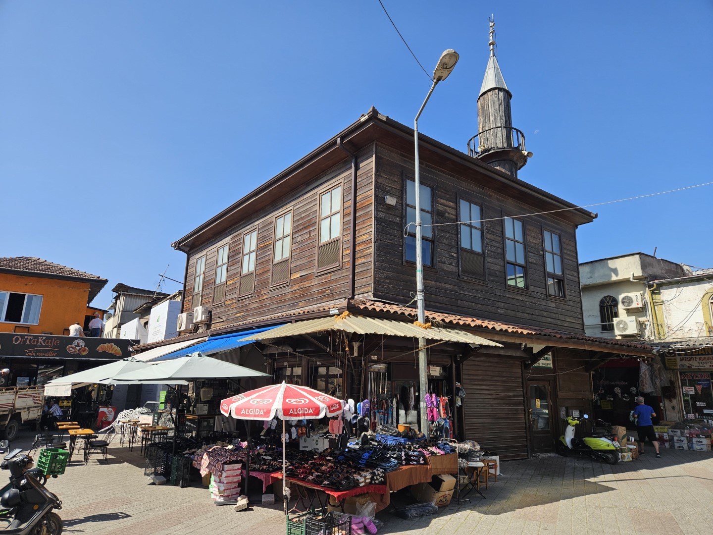 Adapazarı Orta Cami 1