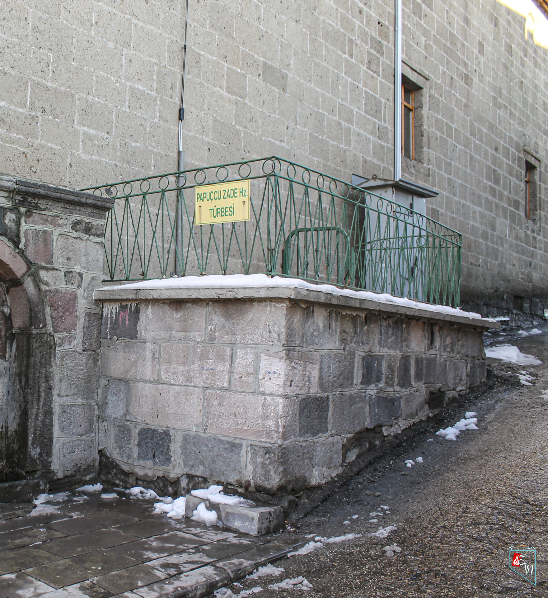 Pabuççuzade Kabri
