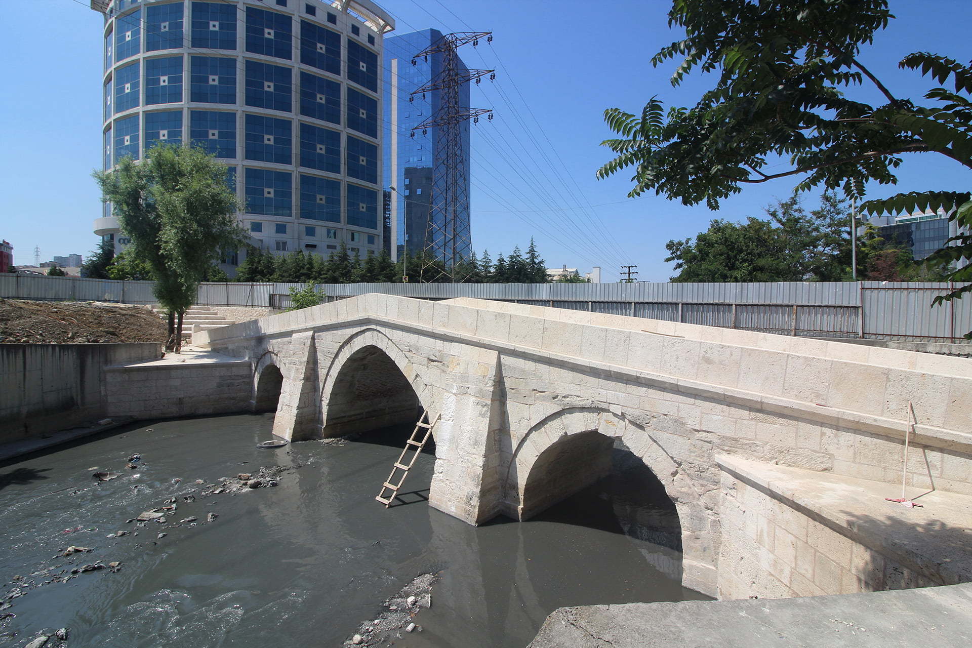 Halkalı Köprüsü