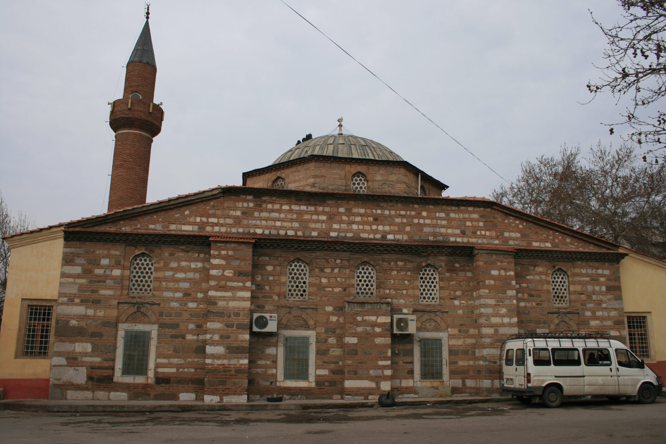 Paşa Camii, Akhisar