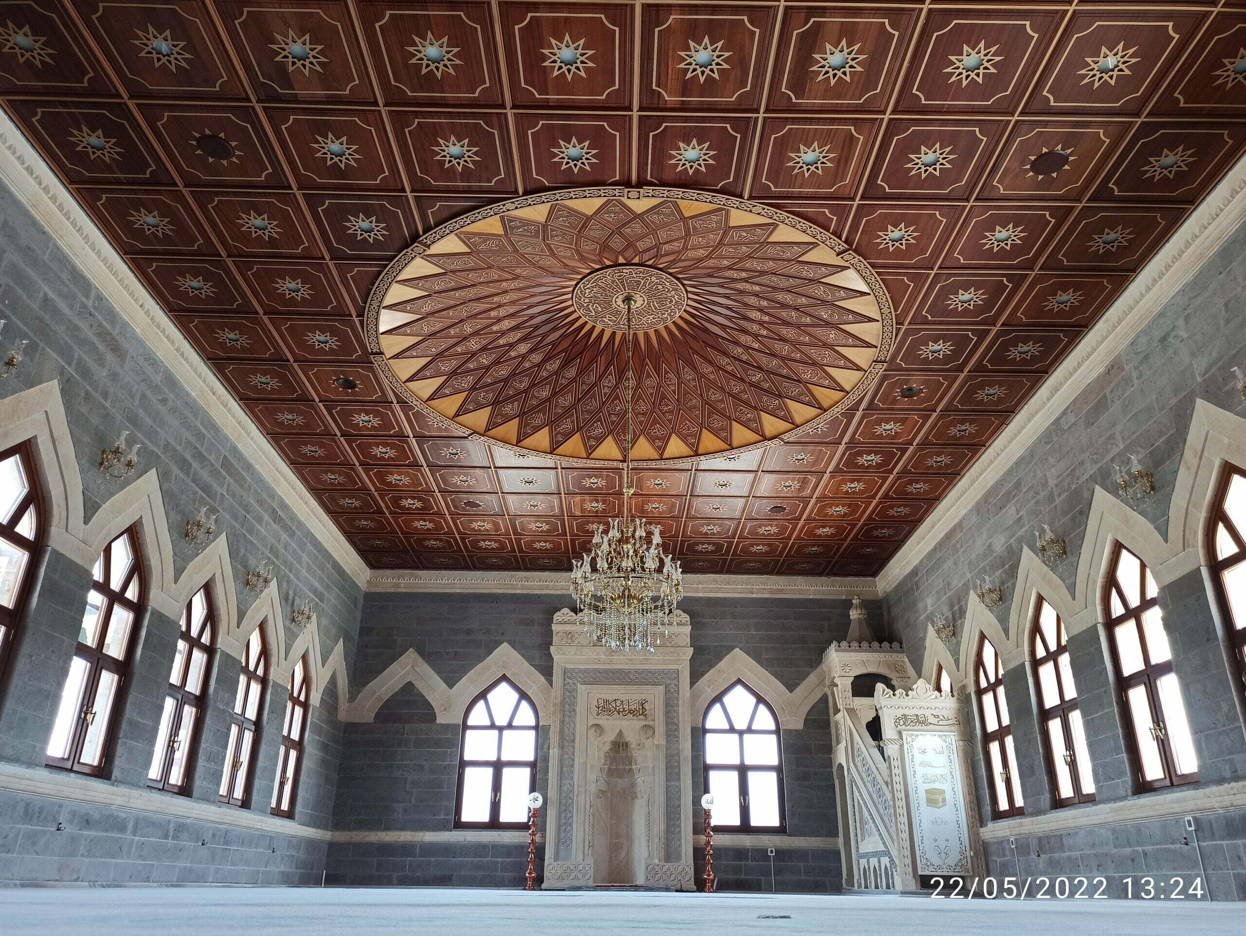 Pir-i Sami Türbe Camii