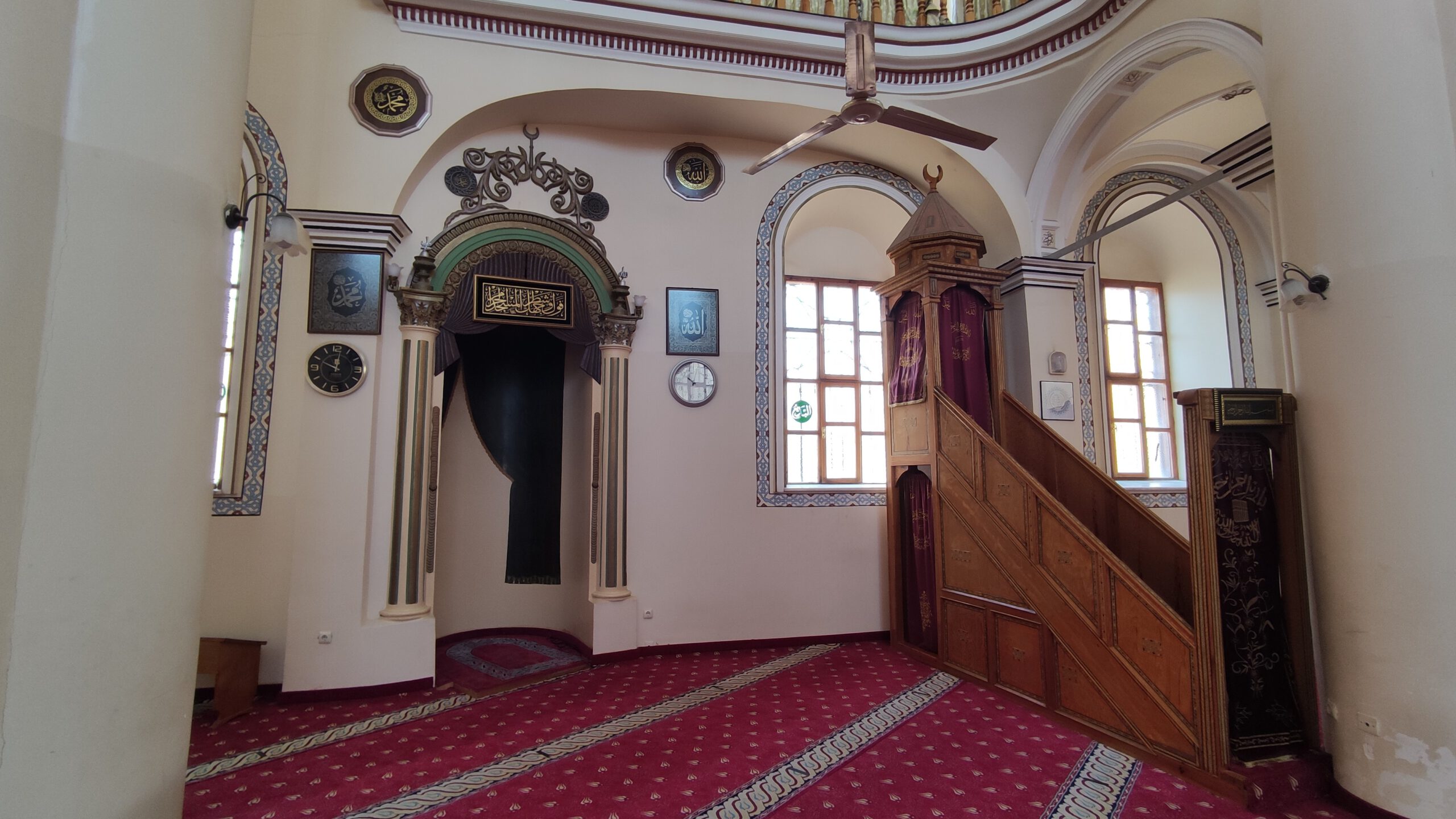Saatli Camii, Ayvalık