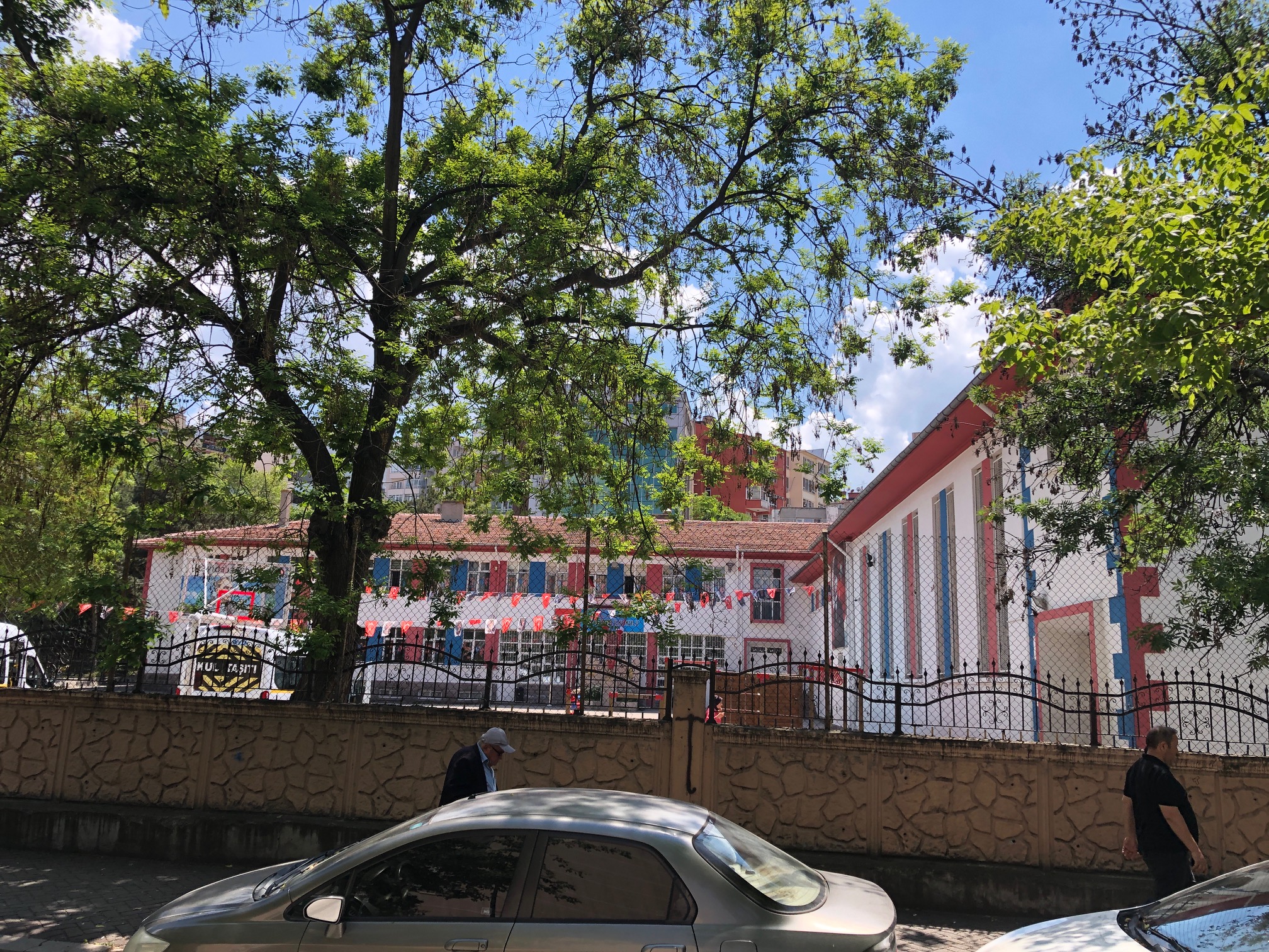 Sarar İlkokulu