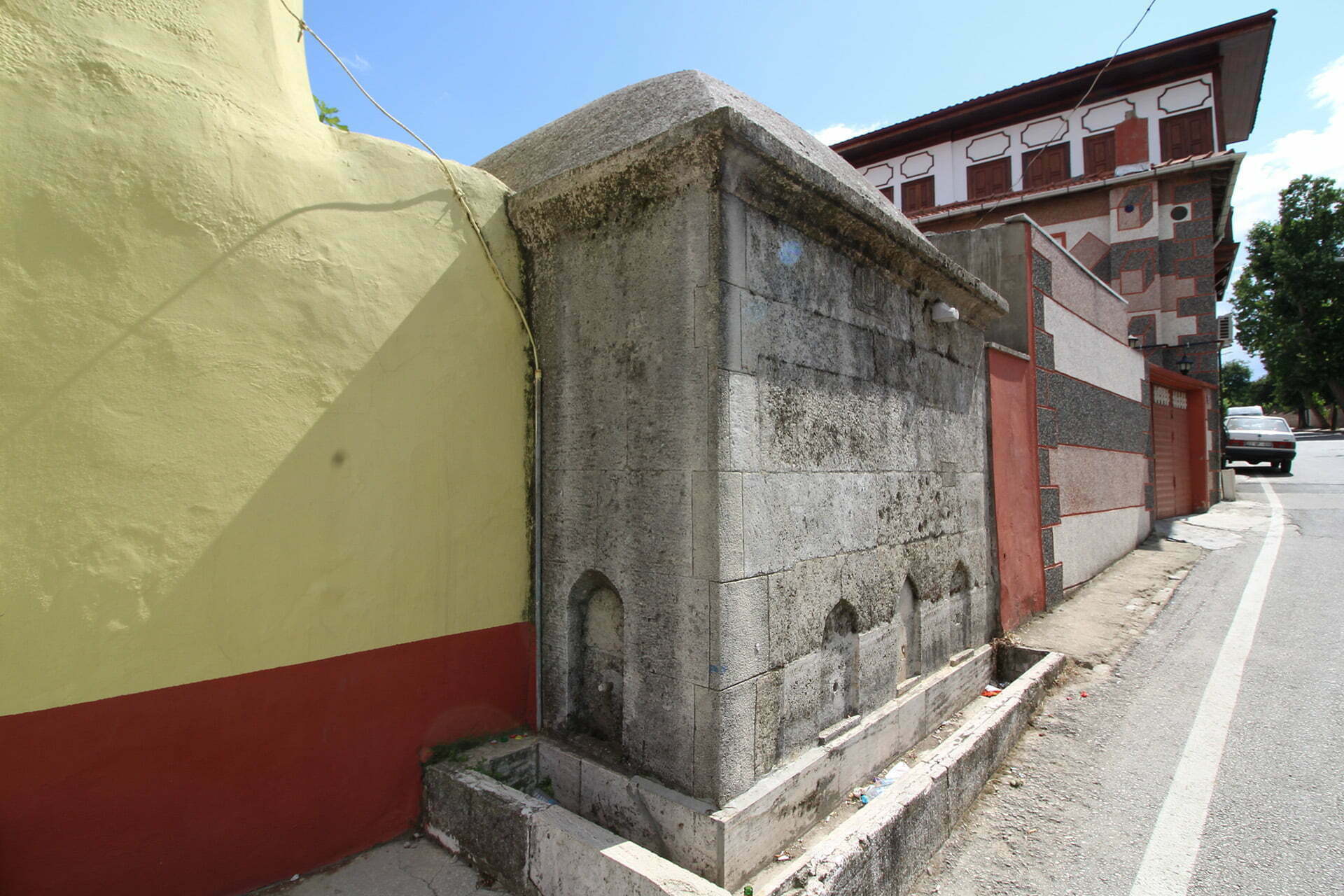 Sarı Selim Camii Çeşmesi