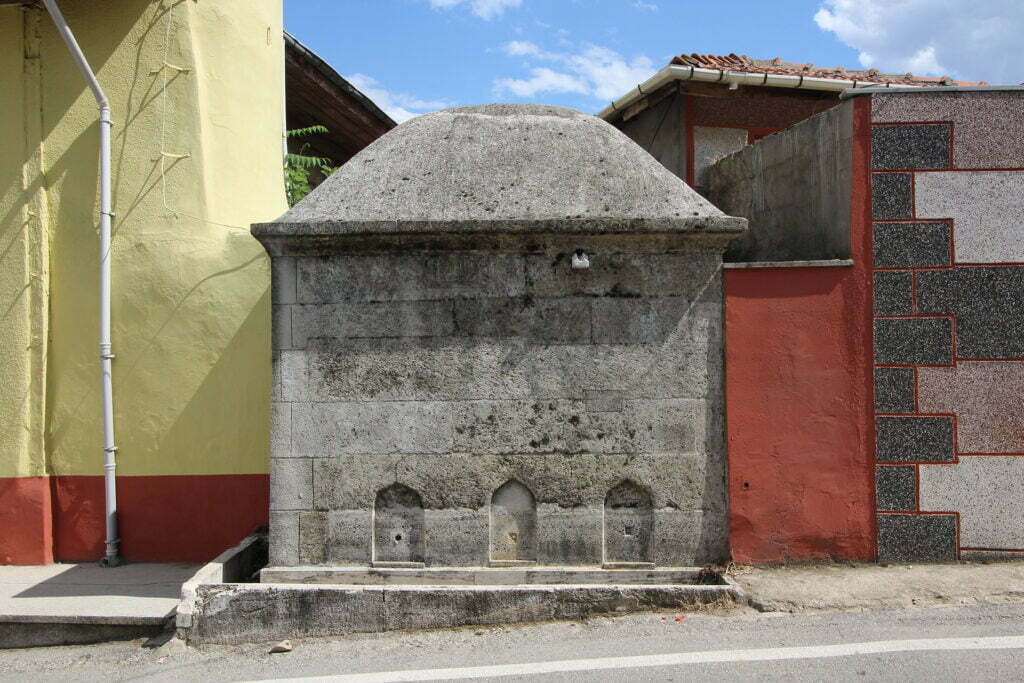 Sarı Selim Camii Çeşmesi