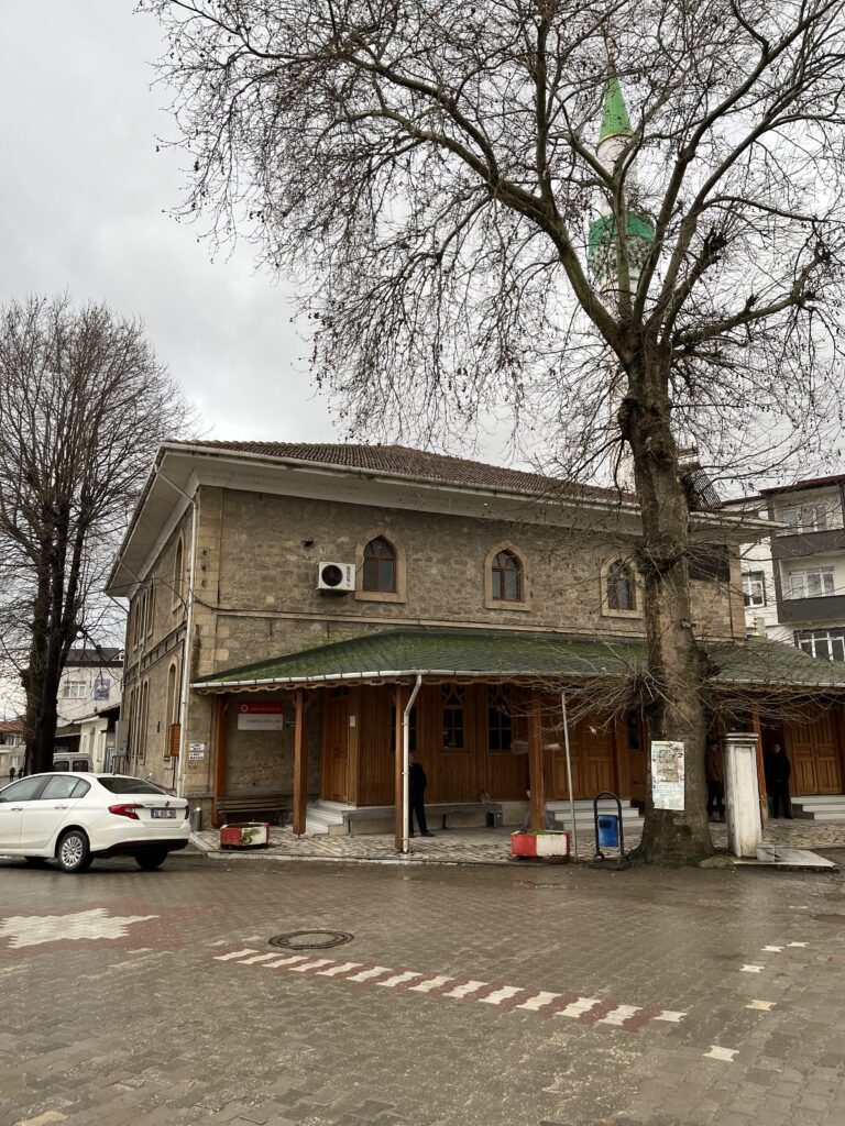 Sarıköy Çarşı Camii