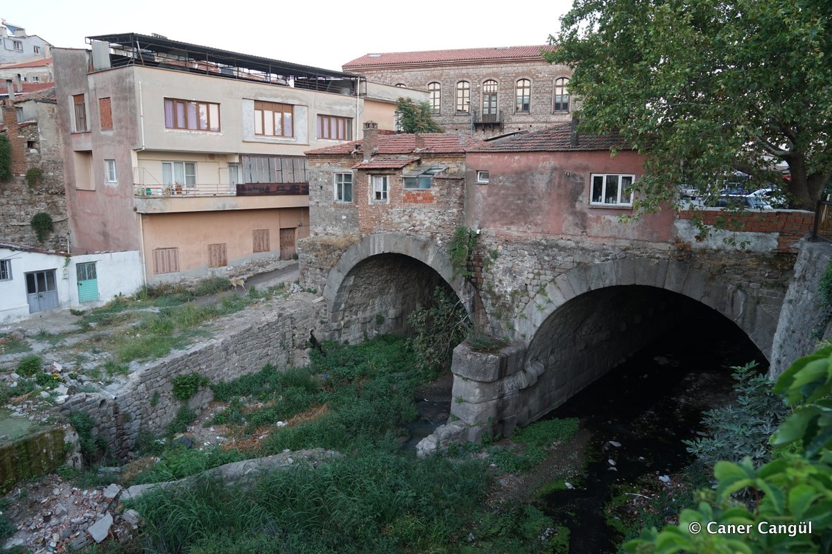 Selinus Irmağı Tünelleri Girişi
