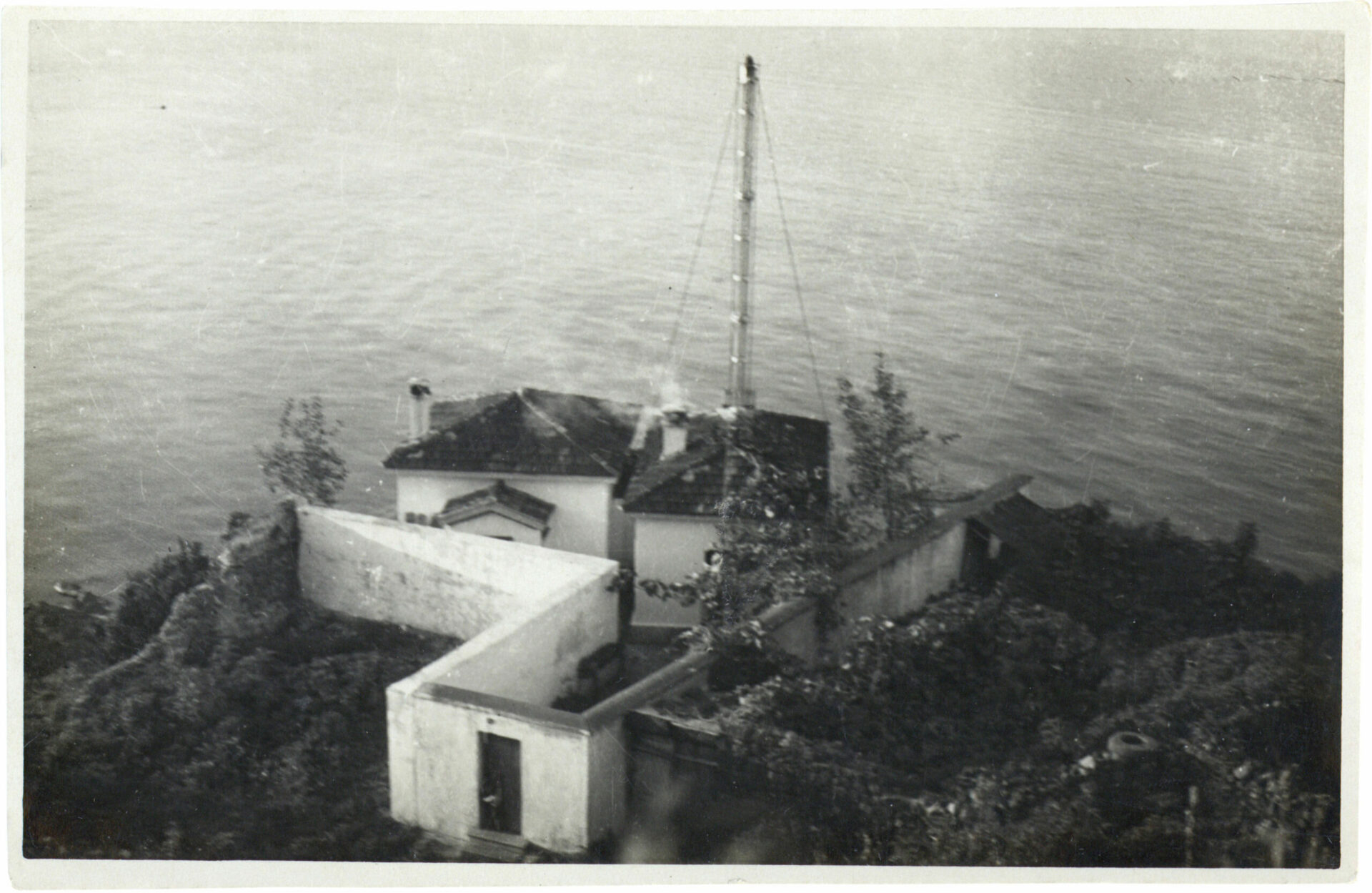 Sivrice Deniz Feneri