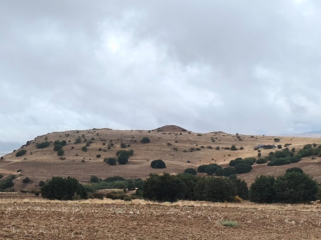 Sızır Ballık Tepesi Tümülüsleri