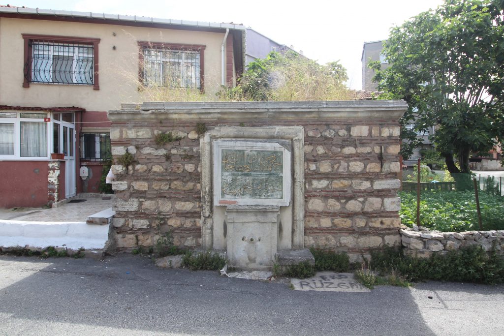 Burmalı  Çeşmesi