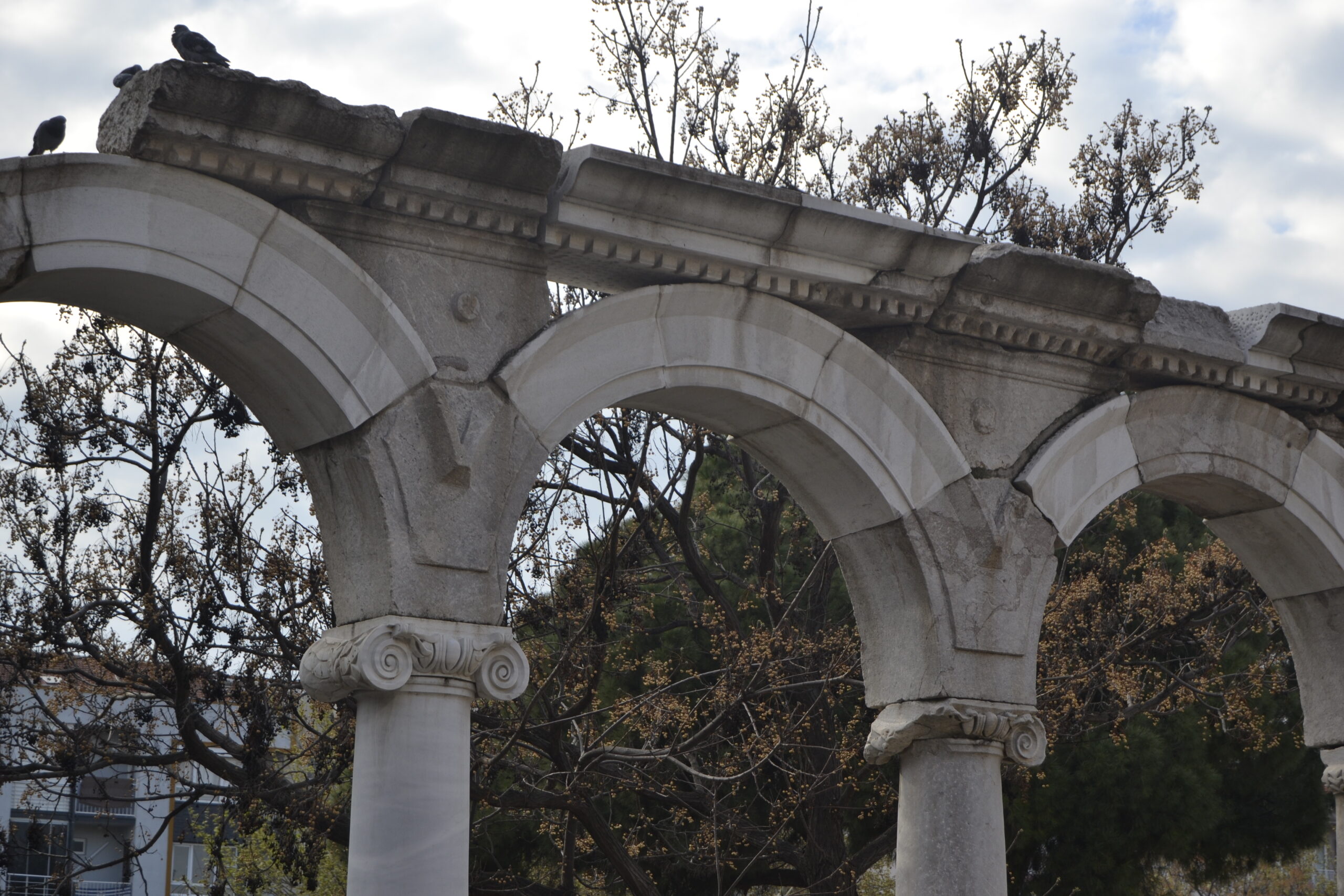 Thyatira Sütunlu Cadde