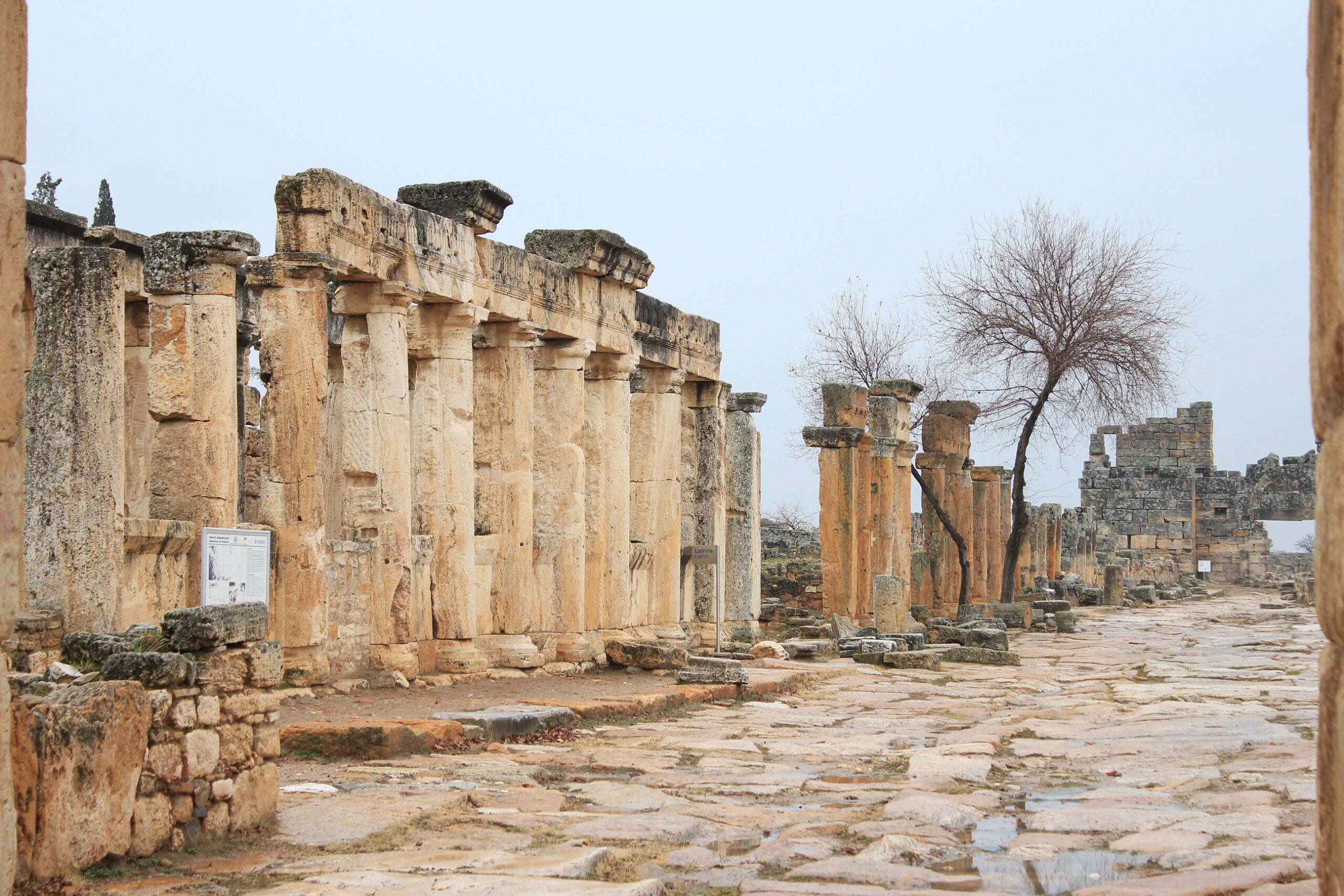 Hierapolis Sütunlu Cadde