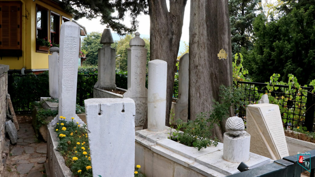 Yeşil Türbe Haziresi