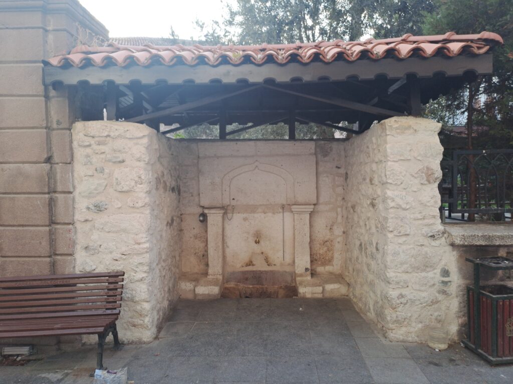 Yıldırım Camii Çeşmesi