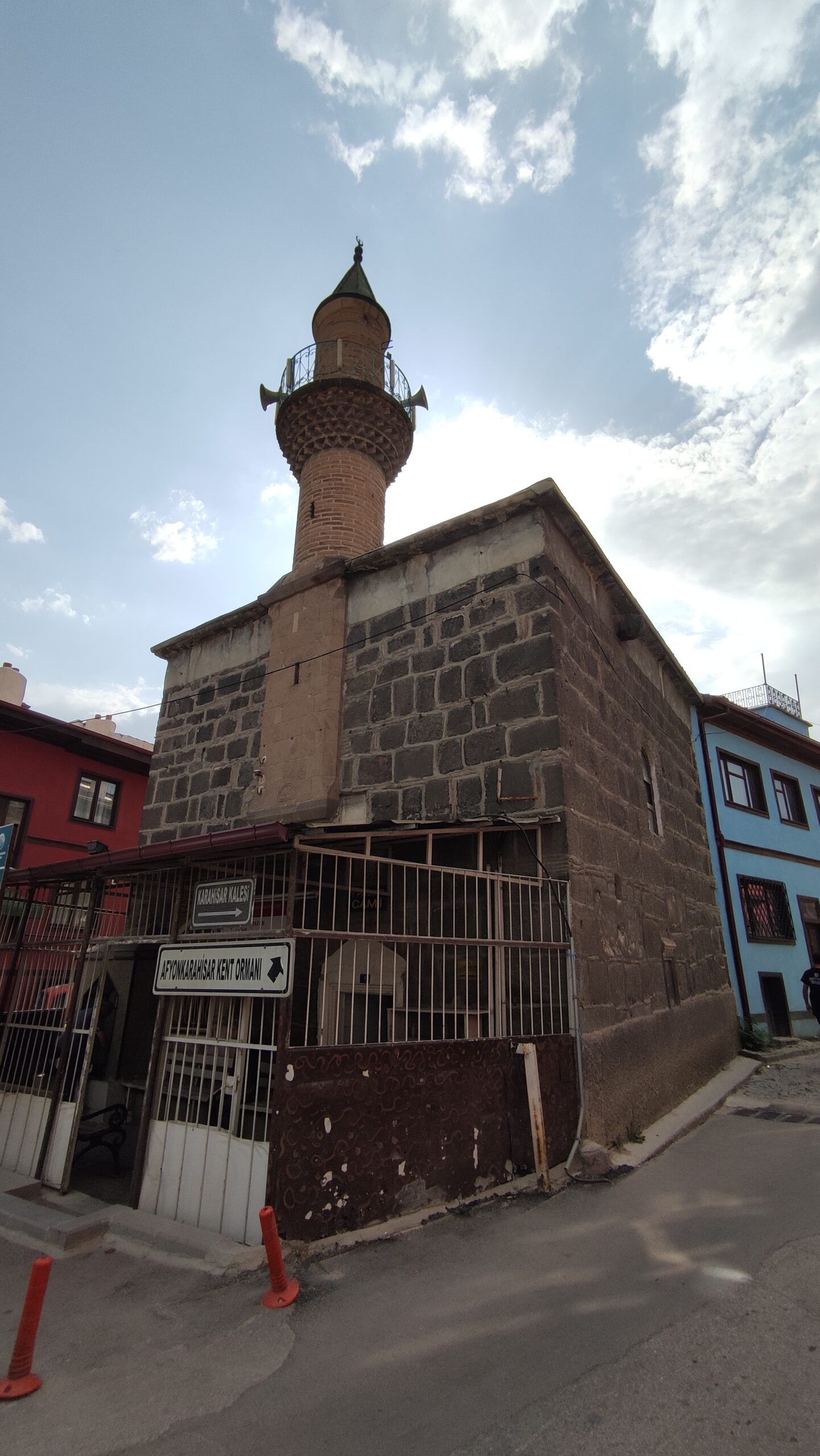Yukarı Pazar Camii