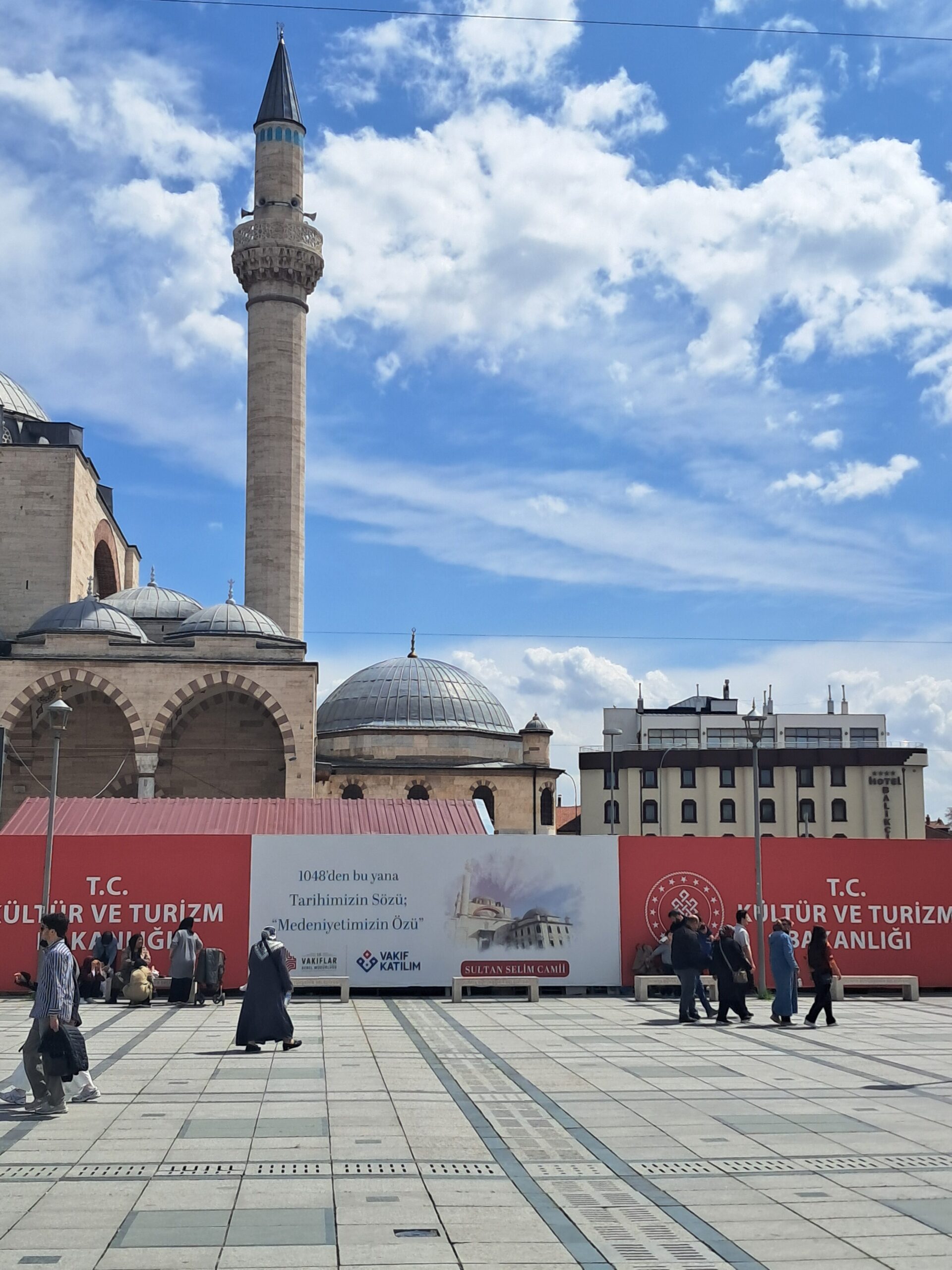 Yusuf Ağa Kütüphanesi