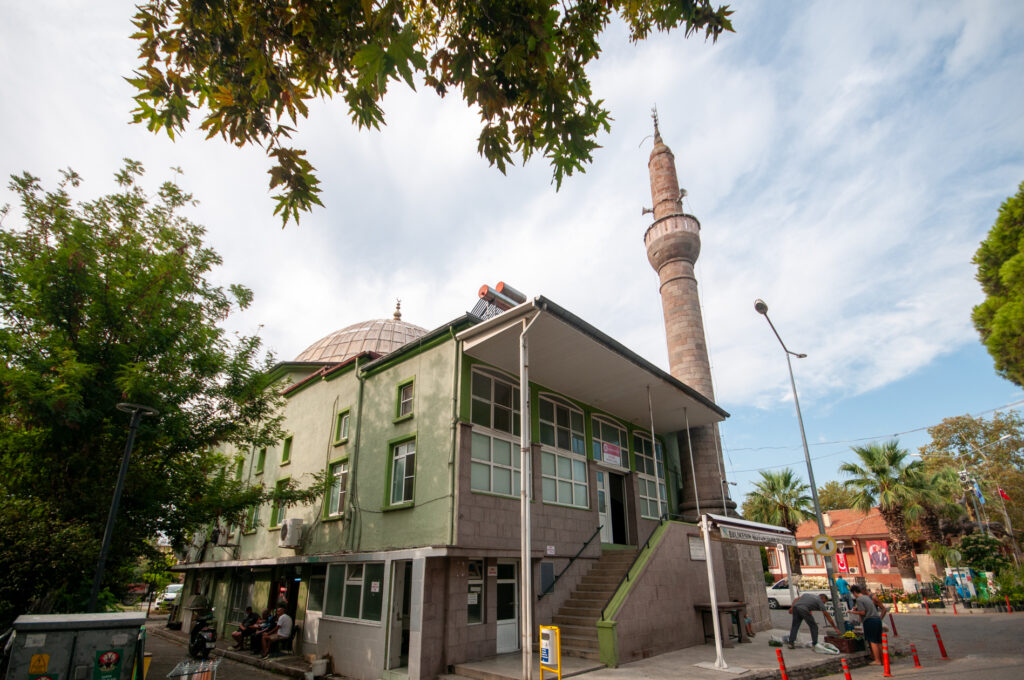 Zeytinli Köyü Camii